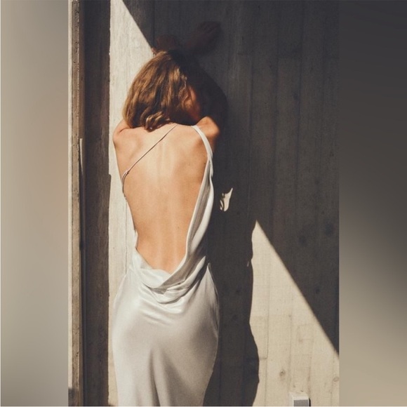 Chic Silver Asymmetric Dress - Picture 1 of 6